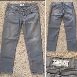 Free People mid rise skinny jeans gray Sz 24 free peoplee